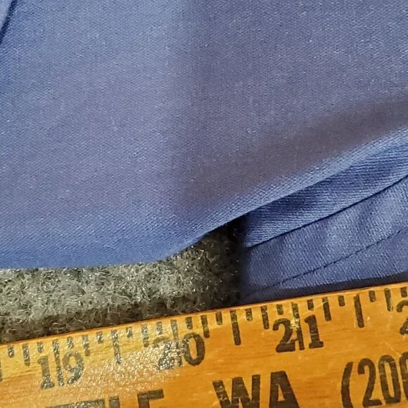 Van Heusen Fitted Wrinkle Free Dress Shirt Men's Size M 15 1/2 34/35 Royal Blue - Picture 8 of 9